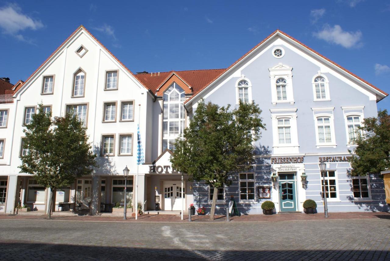 Hotel Friesenhof ファーレル エクステリア 写真